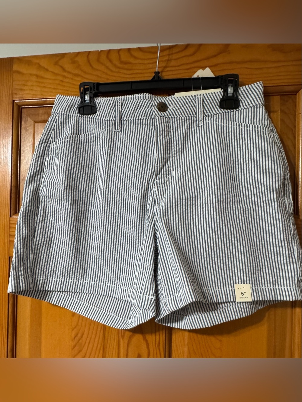 St. John's Bay Navy & White Seersucker Striped Shorts